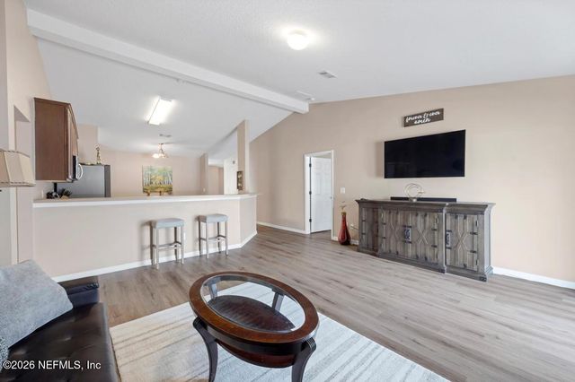 15154 BAREBACK Drive, Jacksonville, FL 32234