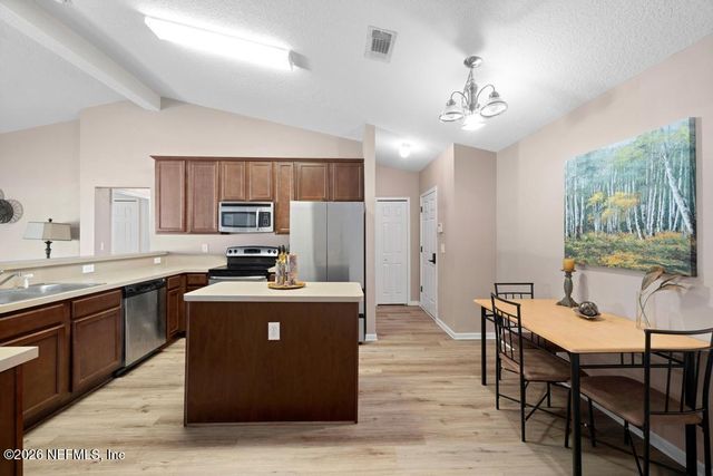 15154 BAREBACK Drive, Jacksonville, FL 32234