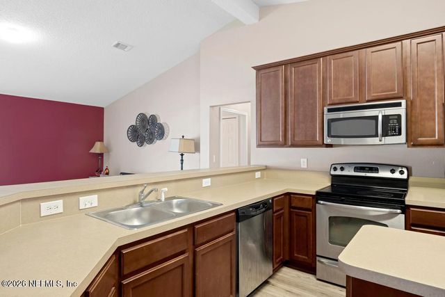 15154 BAREBACK Drive, Jacksonville, FL 32234