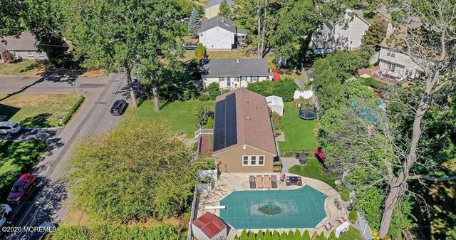 175 Delaware Avenue, Oakhurst, NJ 07755