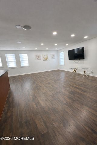 175 Delaware Avenue, Oakhurst, NJ 07755