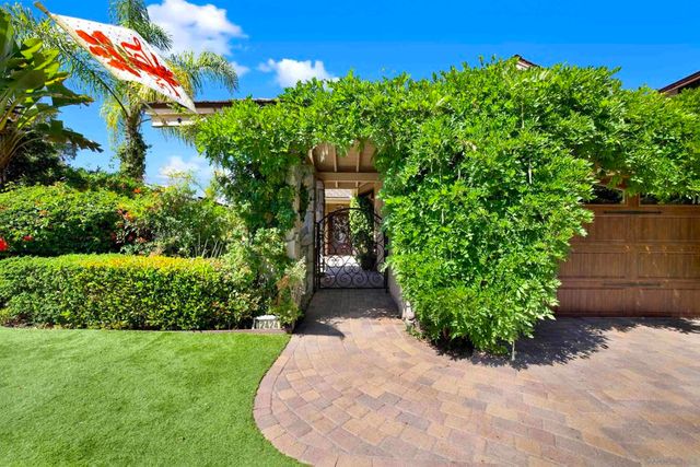 12424 Semillon Blvd, San Diego, CA 92131