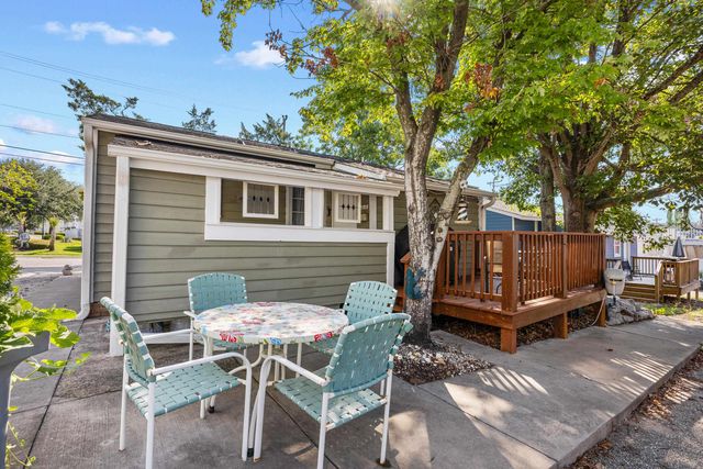 715 3rd Ave. S, North Myrtle Beach, SC 29582