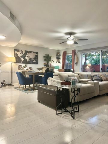 650 Tennis Club Dr 110, Fort Lauderdale, FL 33311