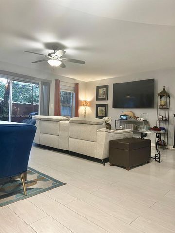 650 Tennis Club Dr 110, Fort Lauderdale, FL 33311