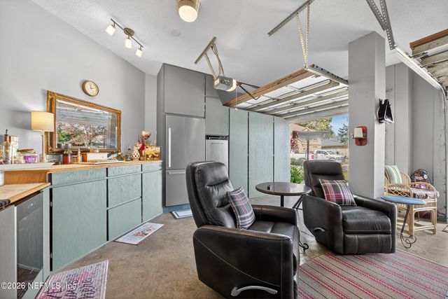 588 REFLECTION COVE Road, Jacksonville, FL 32218