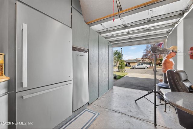 588 REFLECTION COVE Road, Jacksonville, FL 32218