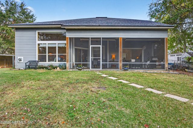 588 REFLECTION COVE Road, Jacksonville, FL 32218