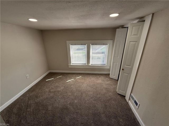 3018 Lorraine AVE, Norfolk, VA 23509