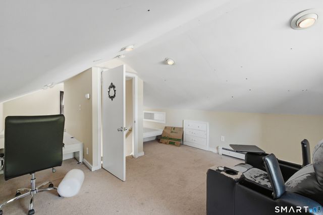70 Leslie Court, Bristol, CT 06010