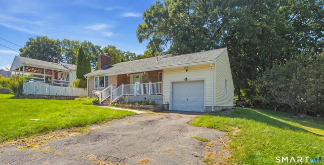 70 Leslie Court, Bristol, CT 06010