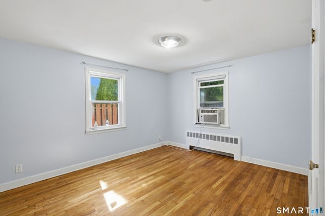 70 Leslie Court, Bristol, CT 06010