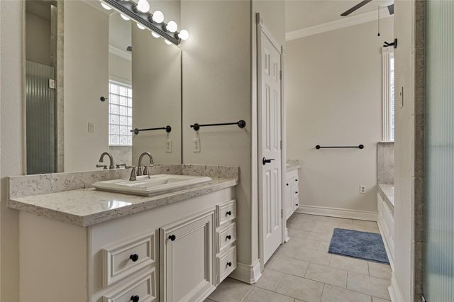 19959 Peel Road, Montgomery, TX 77356