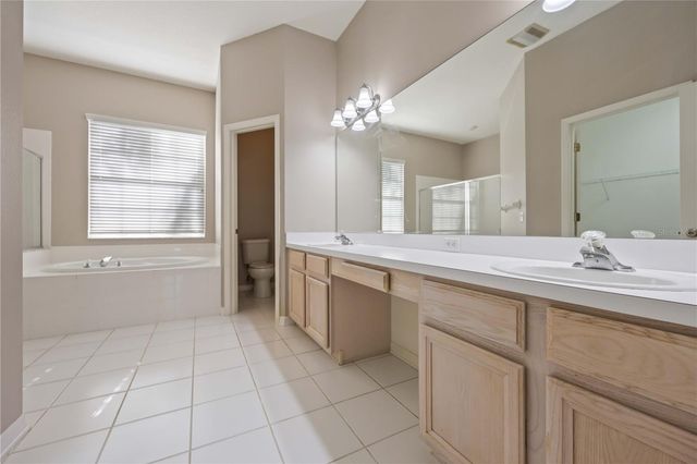 4810 BOOKELIA CIRCLE, Bradenton, FL 34203