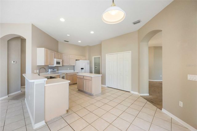 4810 BOOKELIA CIRCLE, Bradenton, FL 34203