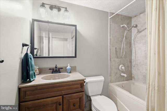 3346 KUMP STATION RD, Taneytown, MD 21787