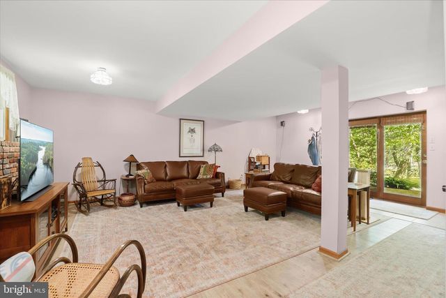 3346 KUMP STATION RD, Taneytown, MD 21787