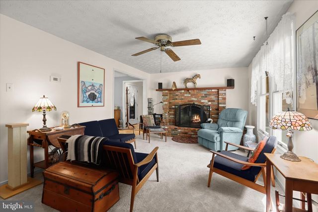 3346 KUMP STATION RD, Taneytown, MD 21787