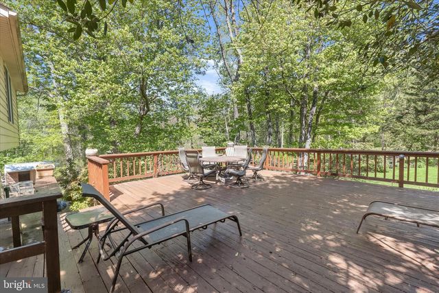 3346 KUMP STATION RD, Taneytown, MD 21787