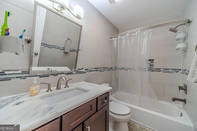 247 Garden Walk Way, Loganville, GA 30052