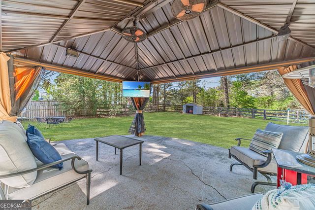 247 Garden Walk Way, Loganville, GA 30052
