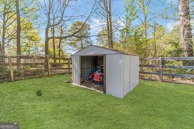 247 Garden Walk Way, Loganville, GA 30052