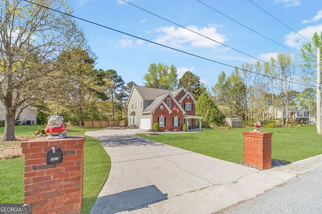 247 Garden Walk Way, Loganville, GA 30052