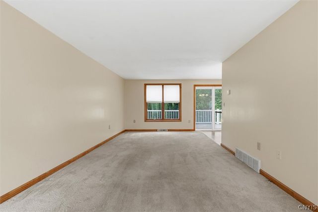 106 Laura Drive, Geddes, NY 13209