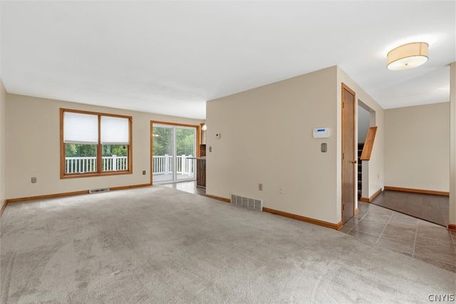 106 Laura Drive, Geddes, NY 13209