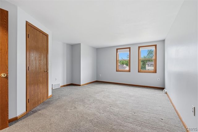 106 Laura Drive, Geddes, NY 13209