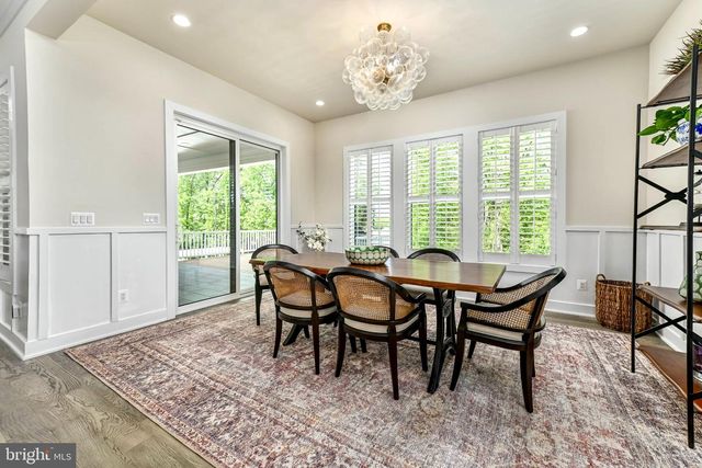 25004 FALLING BROOK CIR, Aldie, VA 20105