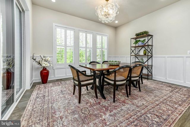 25004 FALLING BROOK CIR, Aldie, VA 20105