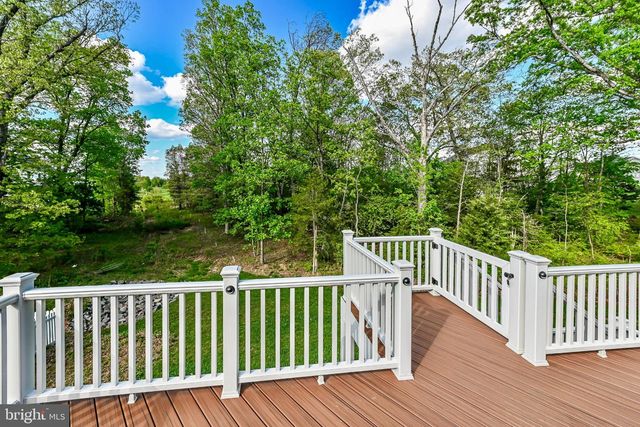 25004 FALLING BROOK CIR, Aldie, VA 20105