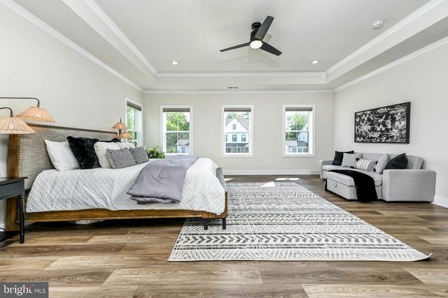 25004 FALLING BROOK CIR, Aldie, VA 20105