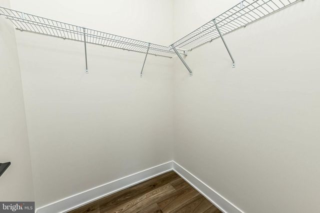25004 FALLING BROOK CIR, Aldie, VA 20105