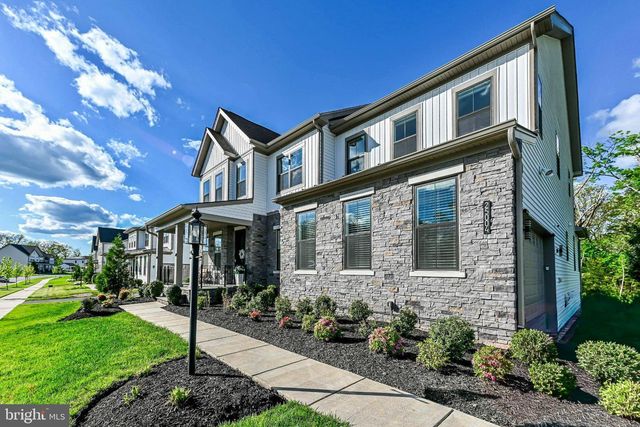 25004 FALLING BROOK CIR, Aldie, VA 20105