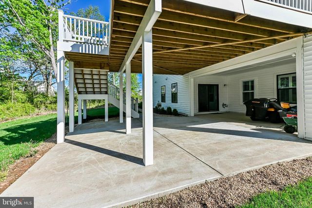 25004 FALLING BROOK CIR, Aldie, VA 20105