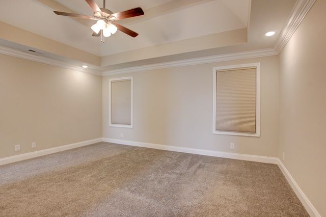 230 Cotoneaster Ln, Clarksville, TN 37043