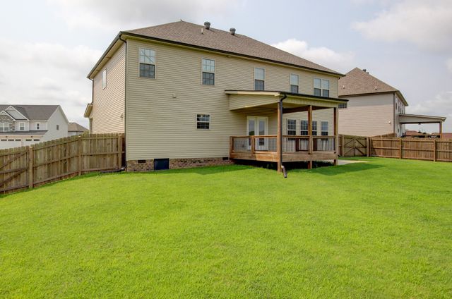 230 Cotoneaster Ln, Clarksville, TN 37043