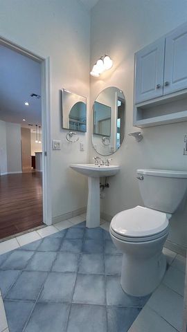 8192 NW 42nd Street, Coral Springs, FL 33065