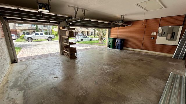 8192 NW 42nd Street, Coral Springs, FL 33065