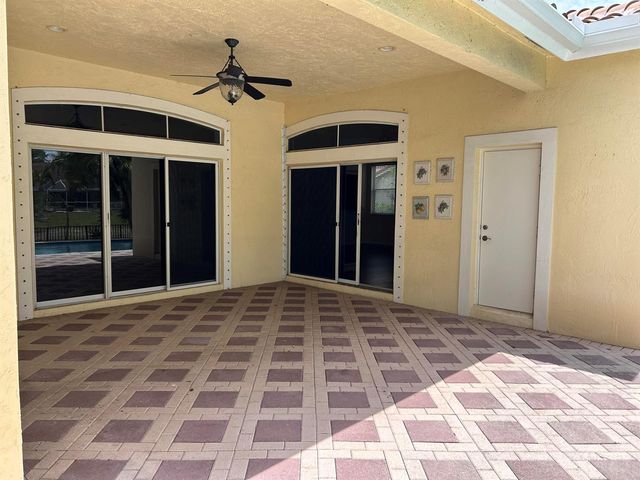 8192 NW 42nd Street, Coral Springs, FL 33065