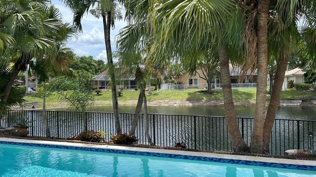 8192 NW 42nd Street, Coral Springs, FL 33065