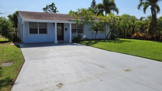 4620 NE 2nd Terrace, Oakland Park, FL 33334