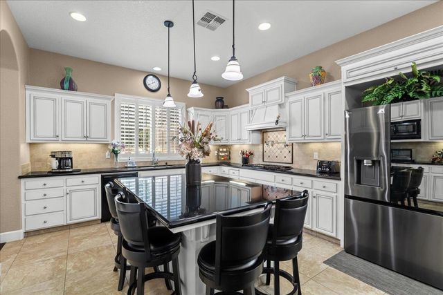 1781 N Ripon Rd, Ripon, CA 95366