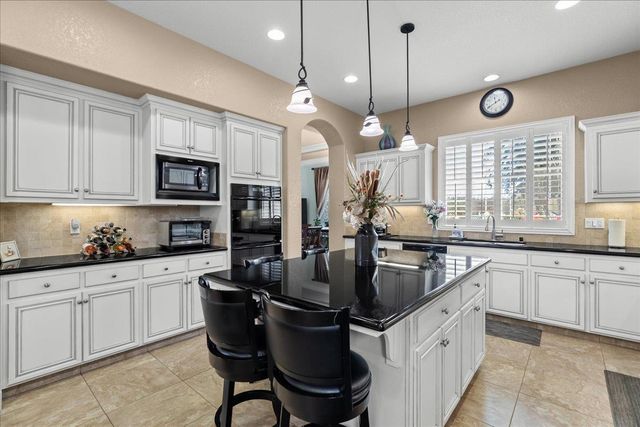 1781 N Ripon Rd, Ripon, CA 95366