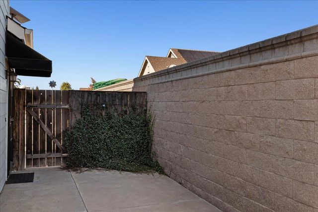 1781 N Ripon Rd, Ripon, CA 95366