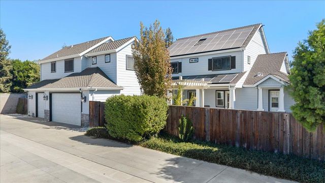1781 N Ripon Rd, Ripon, CA 95366