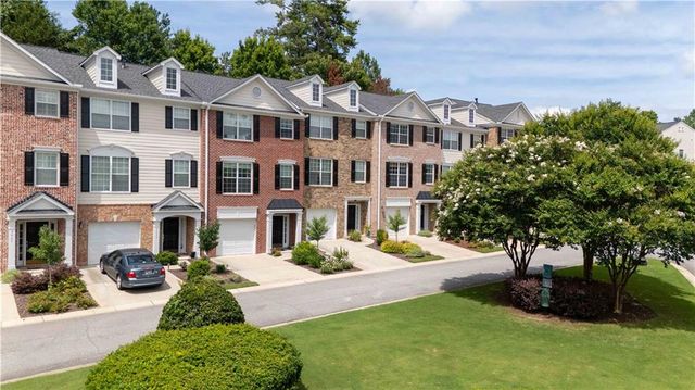 3635 Chattahoochee Summit Drive SE, Atlanta, GA 30339
