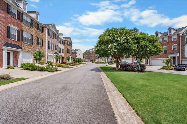 3635 Chattahoochee Summit Drive SE, Atlanta, GA 30339